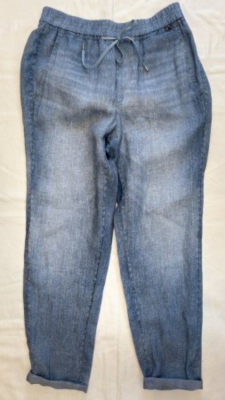 麻100%の軽快で涼しいパンツ♪(MARCCAIN)