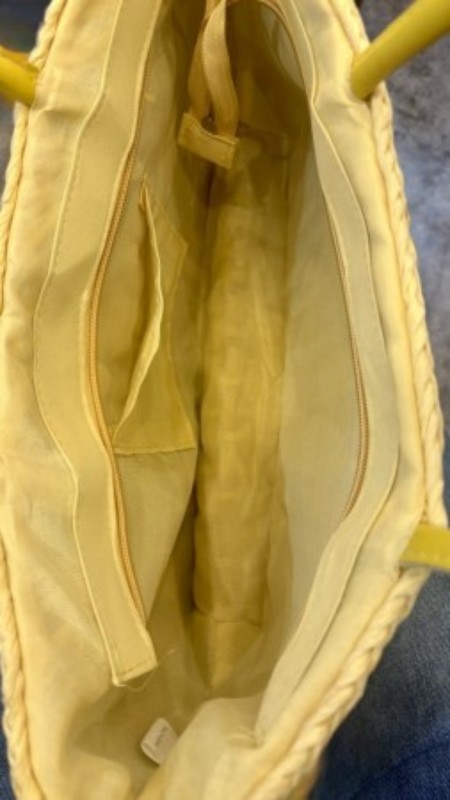 気軽に持てるお洒落でカラフルなかごBAG♪