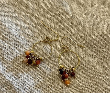 華やかな揺れるピアス♪(フランス製)