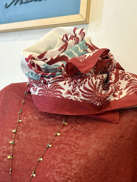 一年中使える綿絹素材のスカーフ♪(IBLUES)