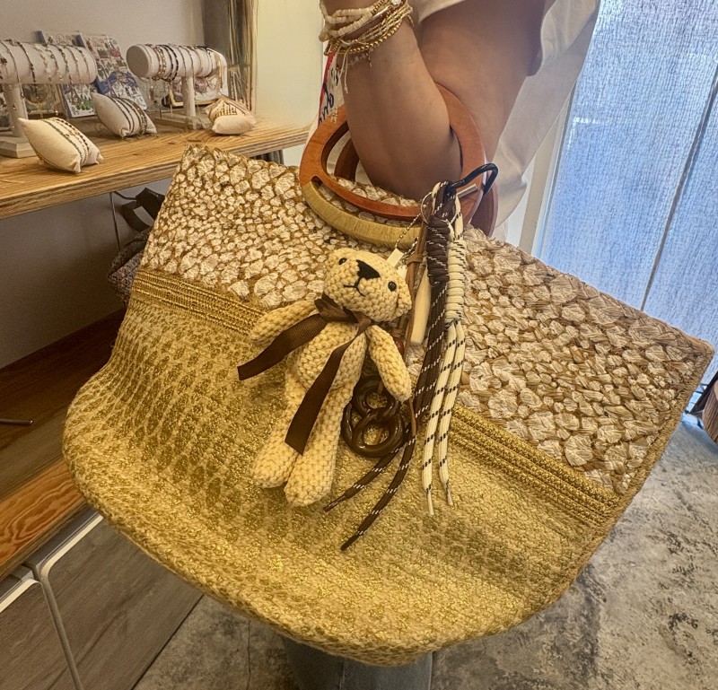 これからの季節に持ちたい夏のゴージャスBAG♪(インド製)