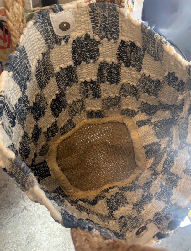 デニム生地の組紐が個性的な夏らしい爽やかなデザインのジュートBAG♪
